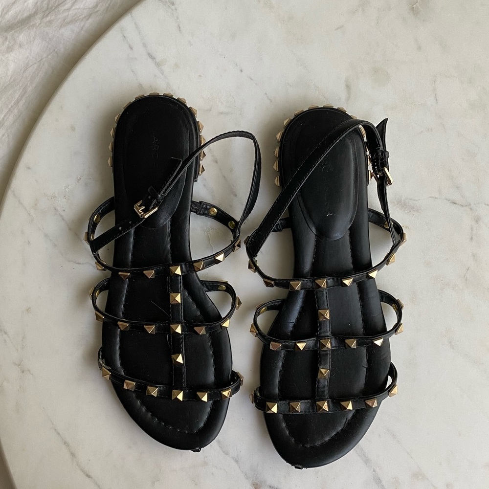 Gold studded MARC FISHER SHOES - Picture 1 of 4